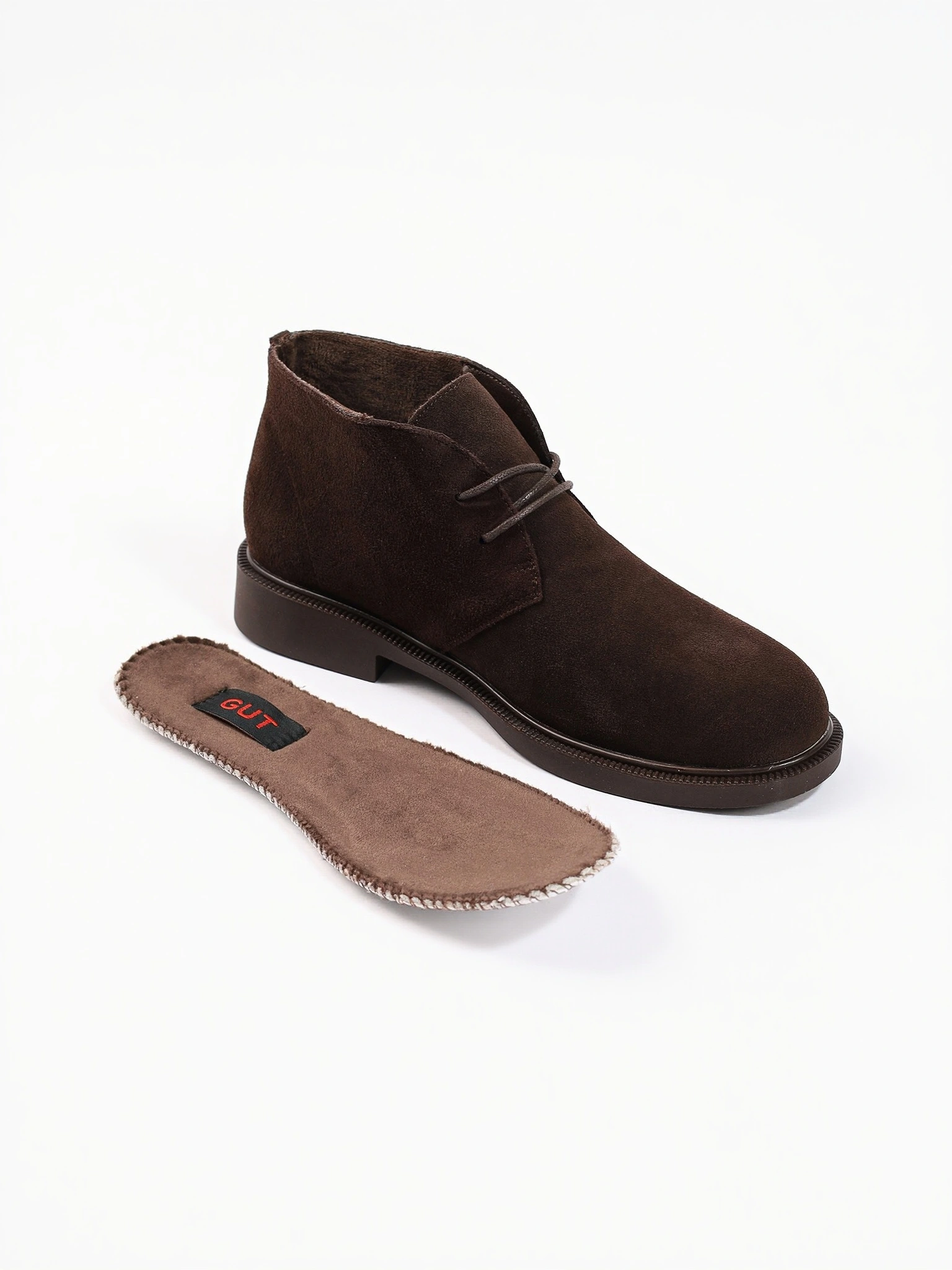 Ботинки темно-коричневого цвета на шнуровке из натуральной замши